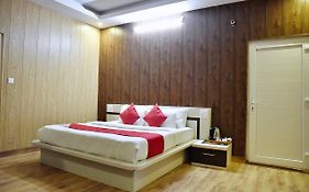 Hotel Vakratunda Dharamshala